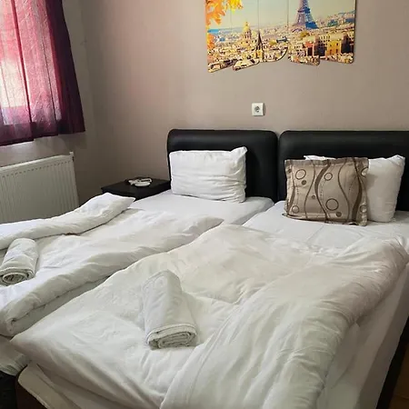 Hotel Etno Selo Timcevski 3*